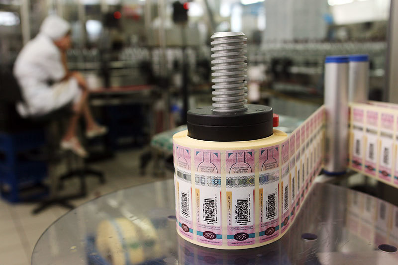 Снижение прибыли «Синергия» связывает с ростом акциза на водку