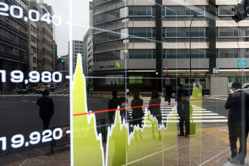 Денежное стимулирование со стороны ЦБ лишь частично помогает Японии бороться с низкой инфляцией