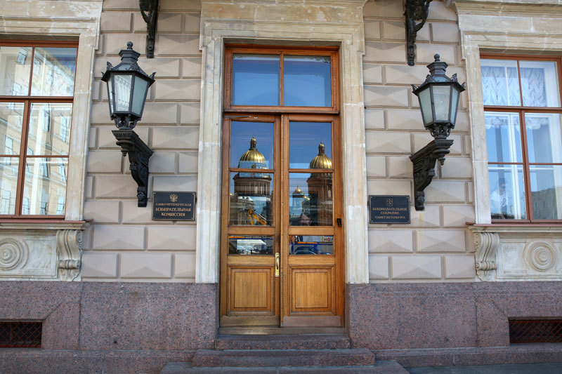 Депутатам петербургского заксобрания в прошлом году удалось увеличить доходы