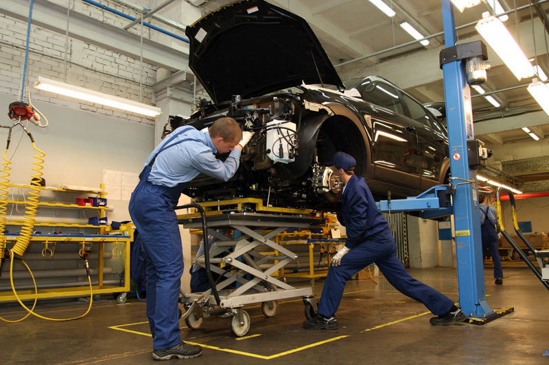 Уход GM (завод на фото) освободит место для других марок