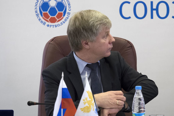 Николай Толстых