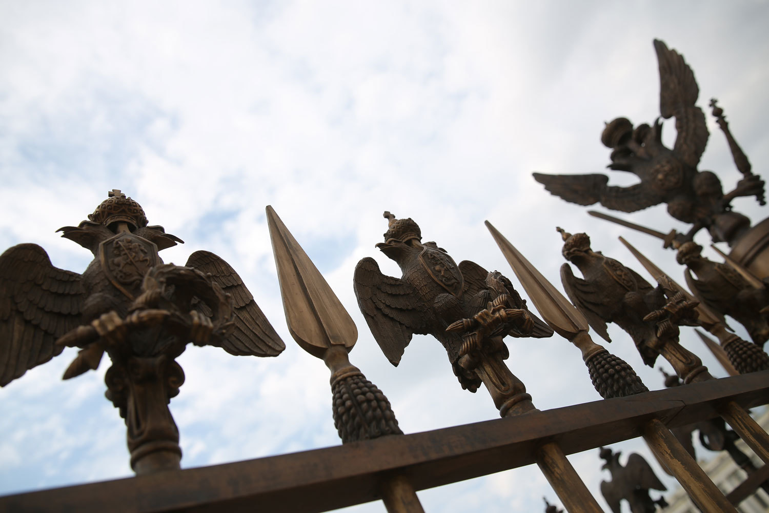 Е. Разумный