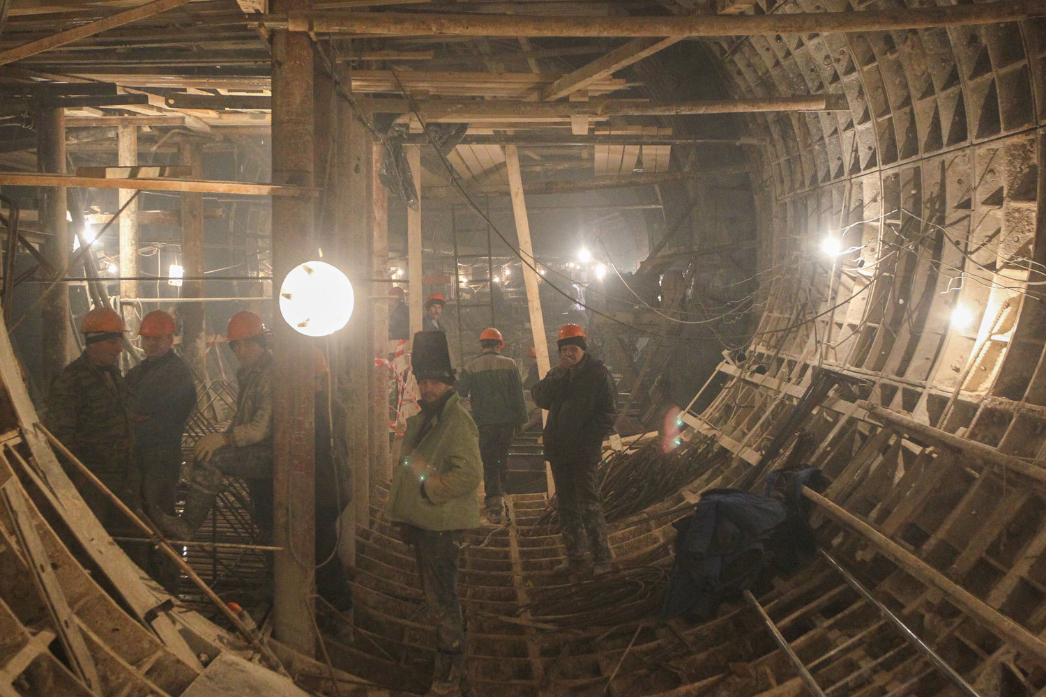 Метростроителям предстоит справиться со станциями глубокого заложения