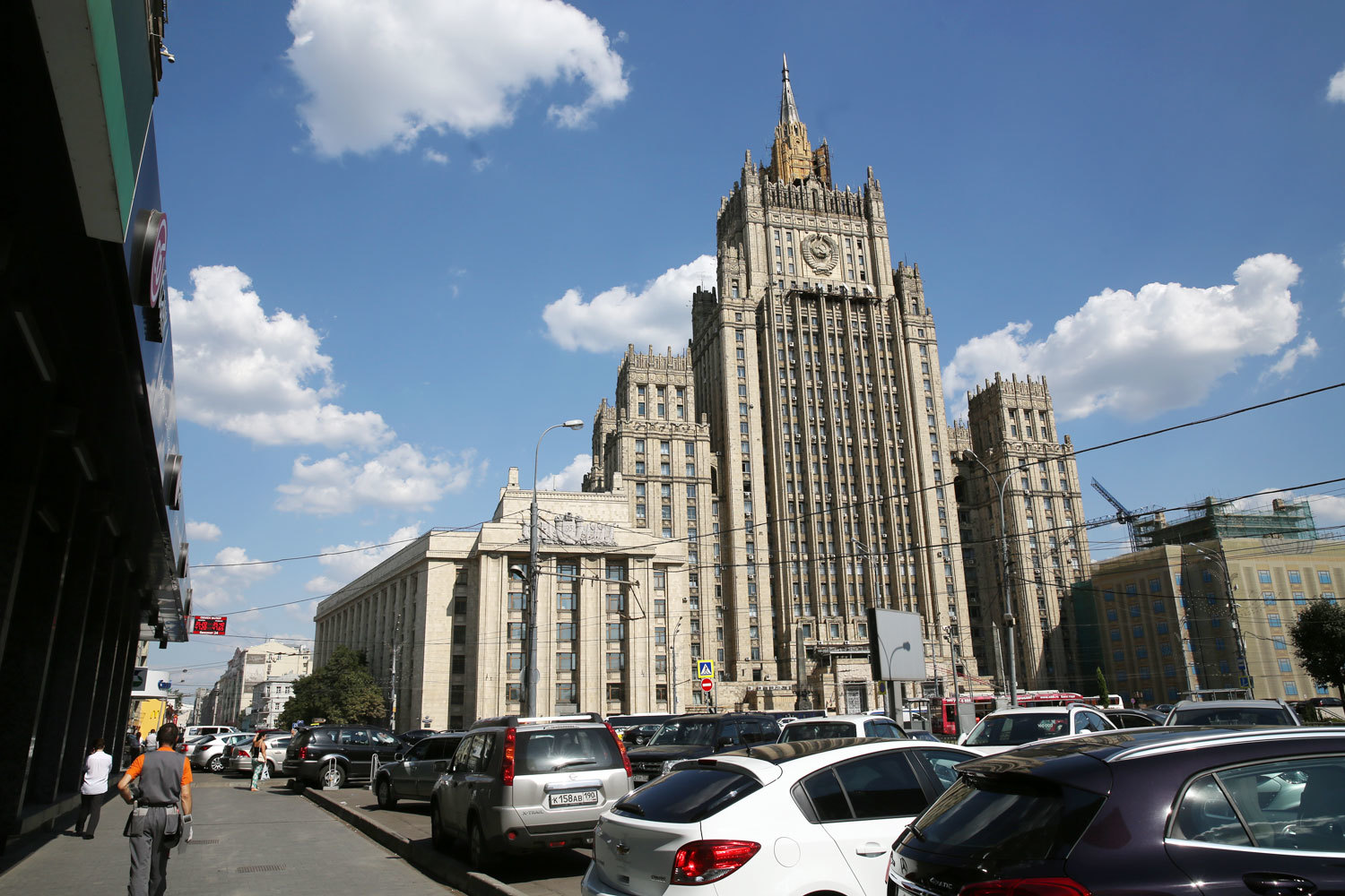 МИД будет выходить в инициативном порядке со списком организаций, «которые надо будет изучить на предмет соответствия закону о нежелательных организациях», пообещал замминистра иностранных дел Геннадий Гатилов