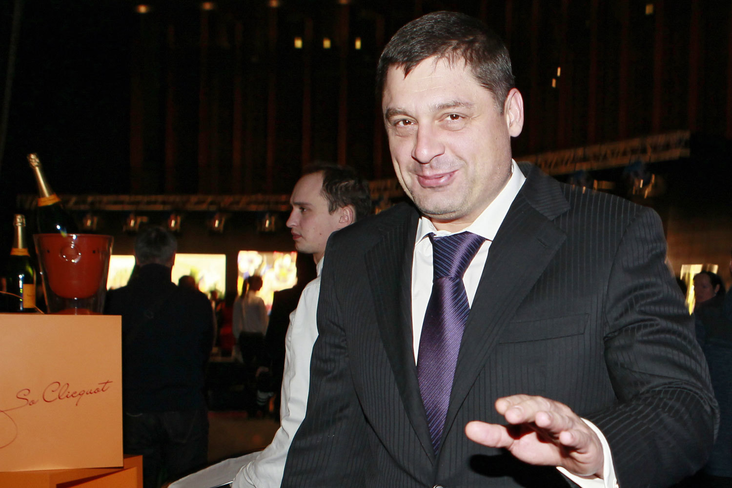 Микаил Шишханов нашел имя для своего пенсионного бизнеса