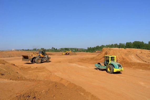 Заказчик сослался на «многочисленные нарушения» в работе подрядчика – «Инжтрансстроя»