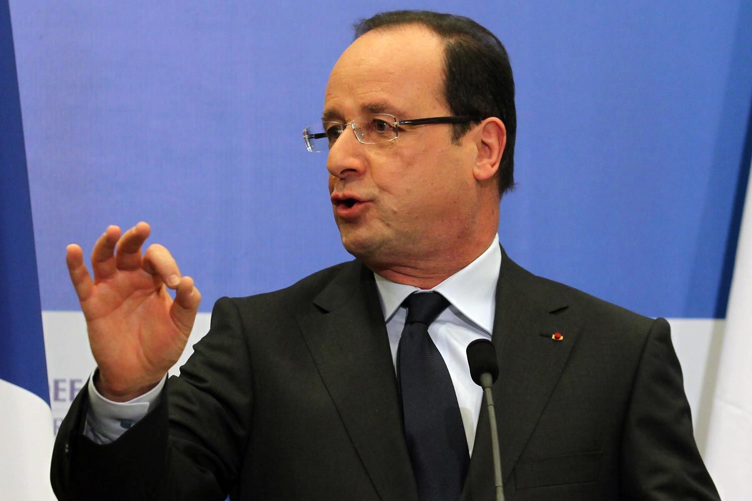 По данным издания Le Figaro, французское правительство согласилось выплатить Москве примерно 1 млрд евро