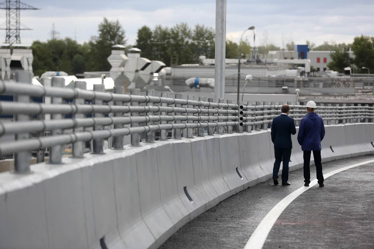 Правительство спорит, как эффективнее тратить на дороги