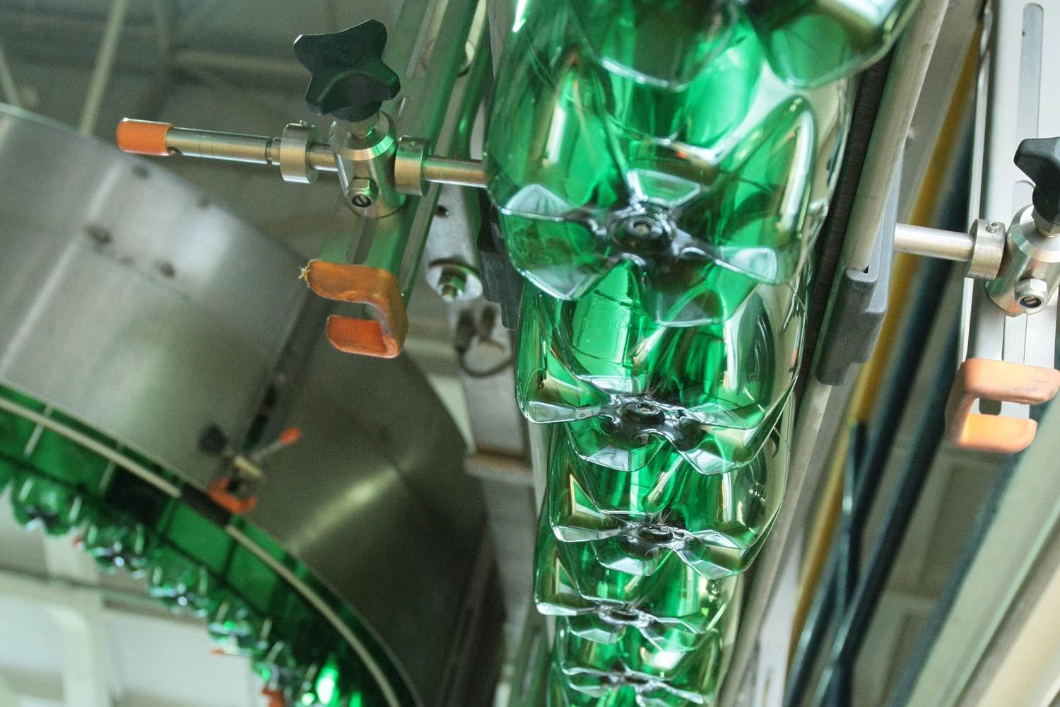 Сейчас на пиво в ПЭТ-таре объемом более 1,5 л приходится 24% рынка, по данным Nielsen