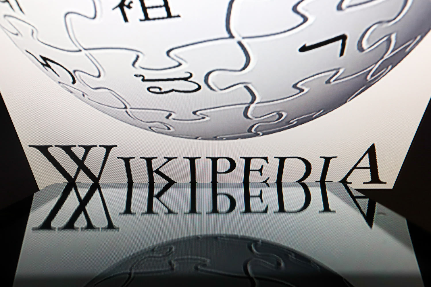 «Википедия» вступила в конфликт с российским правосудием, считает Роскомнадзор