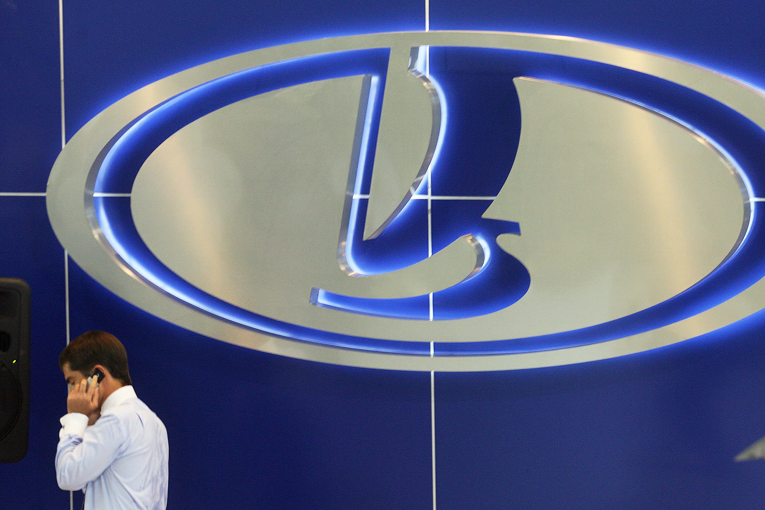 В августе, по предварительной оценке "АвтоВАЗа", было продано 20 174 Lada