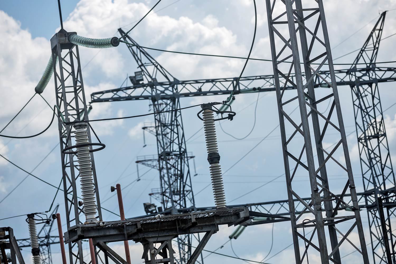 Прошедшая в среду встреча только начало обсуждения, какие-то предложения возникали уже в процессе обсуждения, рассказал представитель «Совета рынка»