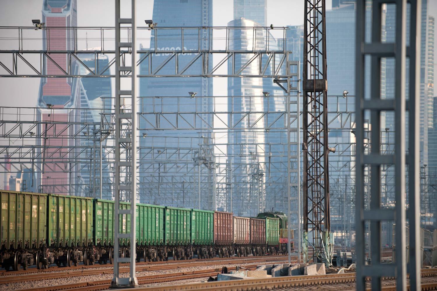 15 сентября Артемьев уже критиковал новое предложение РЖД