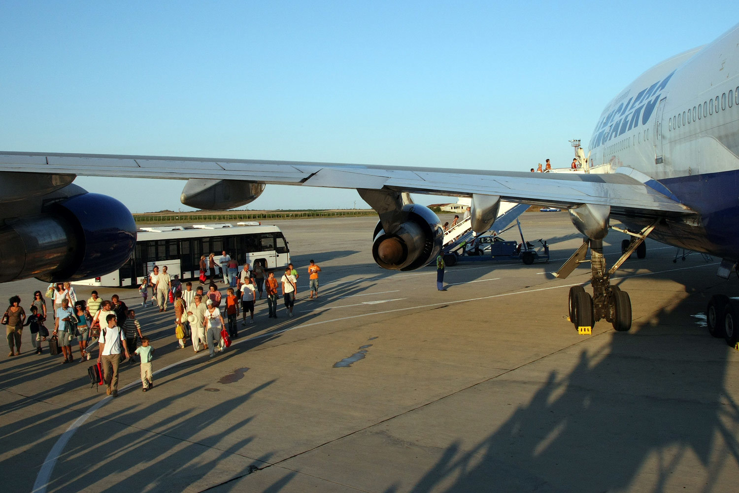 «Аэрофлоту» по силам взять на себя по меньшей мере половину перевозок «Трансаэро»