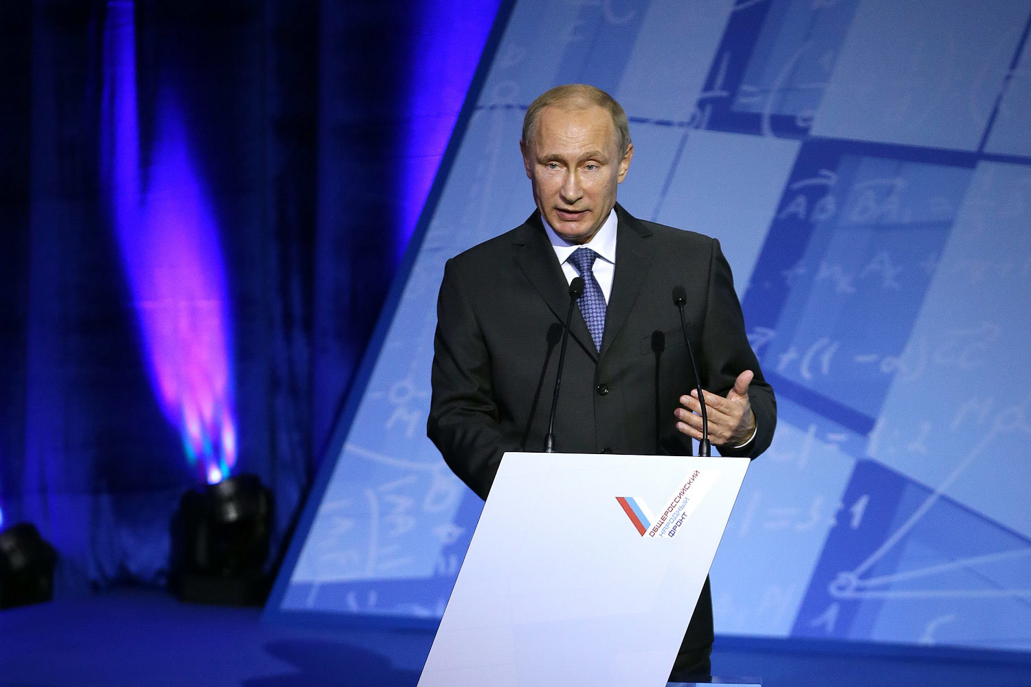 ОНФ поможет Владимиру Путину скорректировать промышленную политику правительства