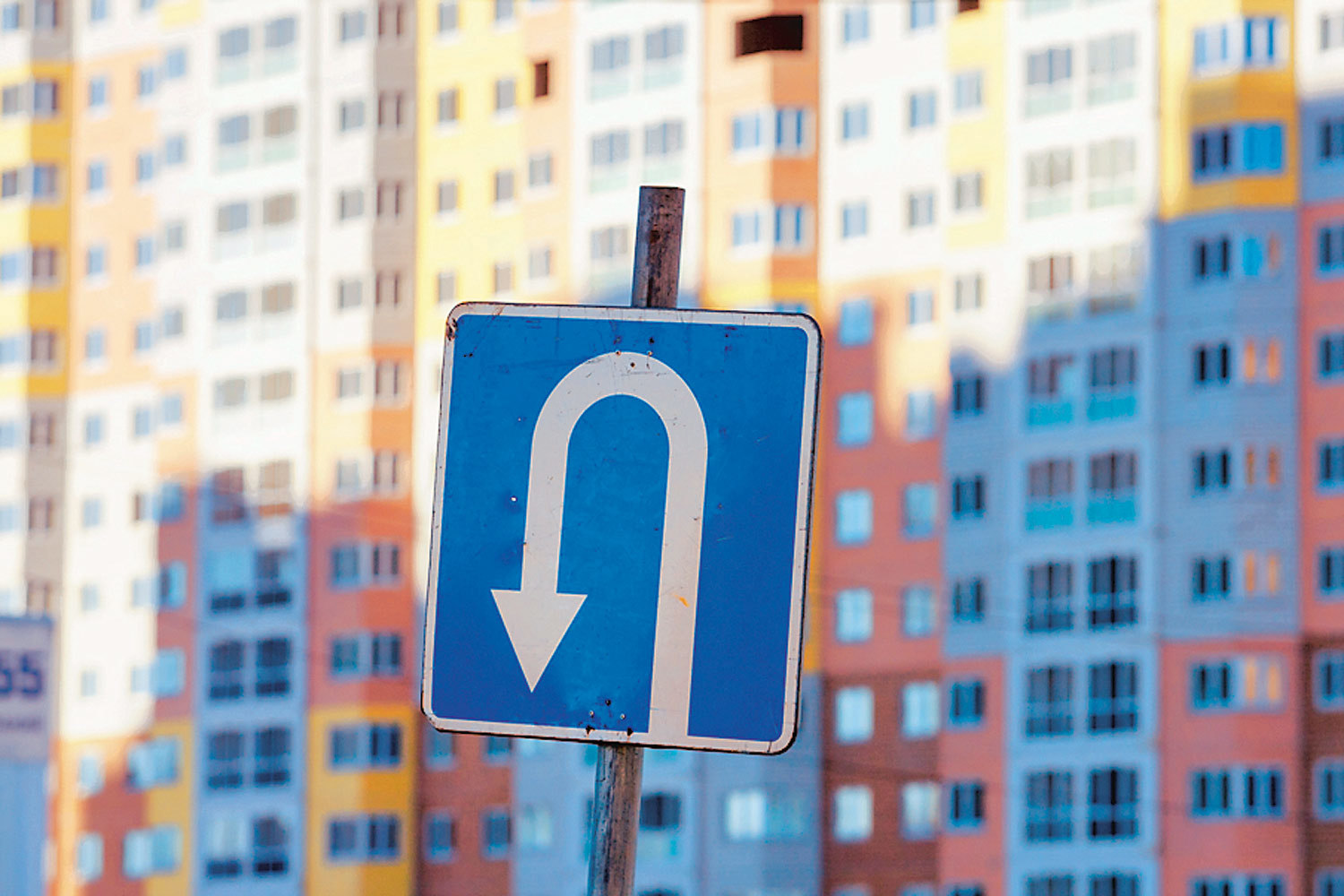 Доля сделок с ипотекой возвращается на уровень прошлого года, но продажи жилья упали почти на треть