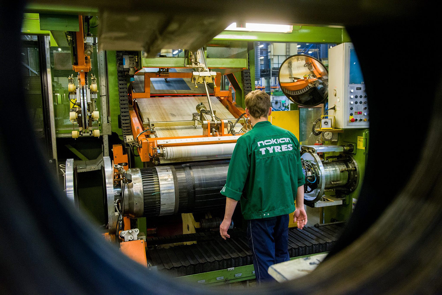 На российский завод приходится около 80% выпускаемых Nokian Tyres шин для легковых автомобилей