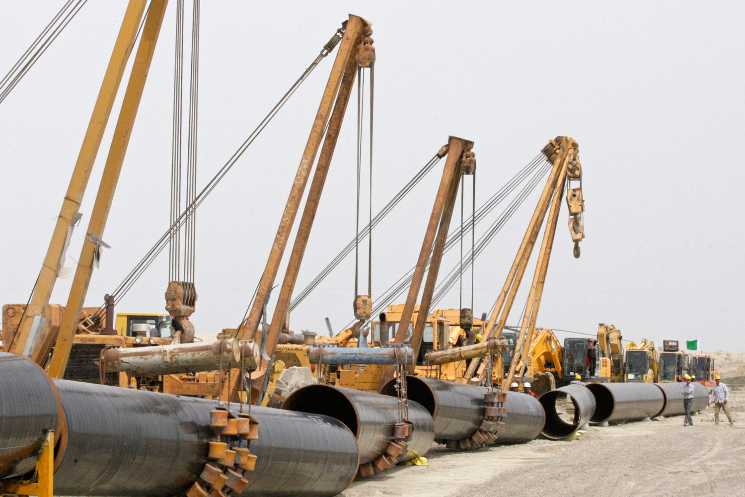 Сроки строительства газопровода – 42 месяца, сообщается в пресс-релизе «Ростеха»