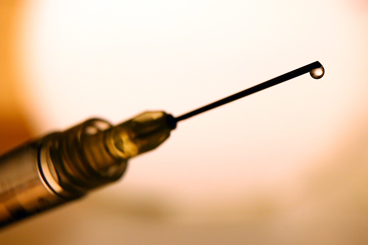 По данным МВД, 2/3 всех краж и грабежей совершаются наркозависимыми