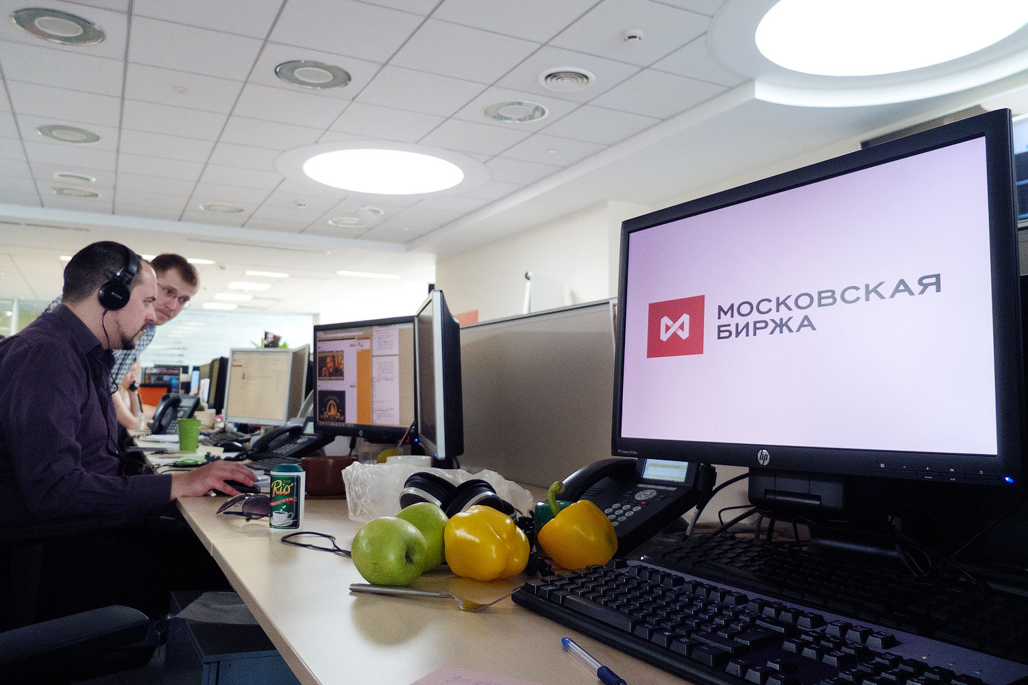 Московская биржа переведет торги евробондами в режим Т+2