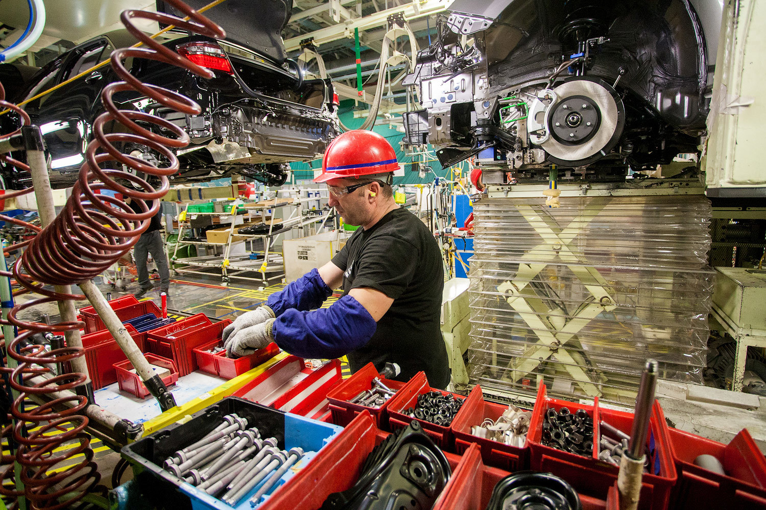 Большинство производителей комплектующих закончат 2015 г. с убытками