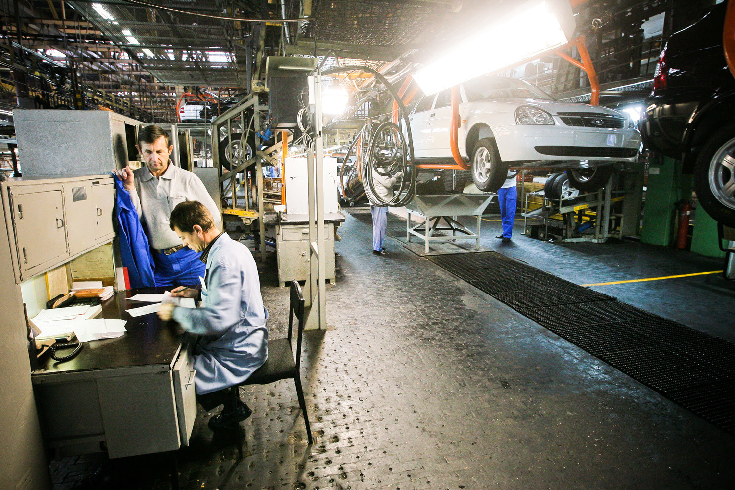 В декабре «АвтоВАЗ» планирует работать