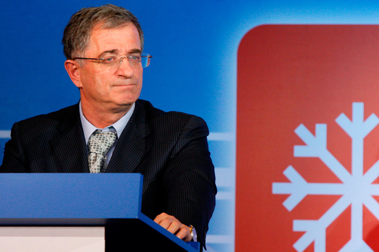 Александр Мандель владеет 25,5% ООО «Синвек»