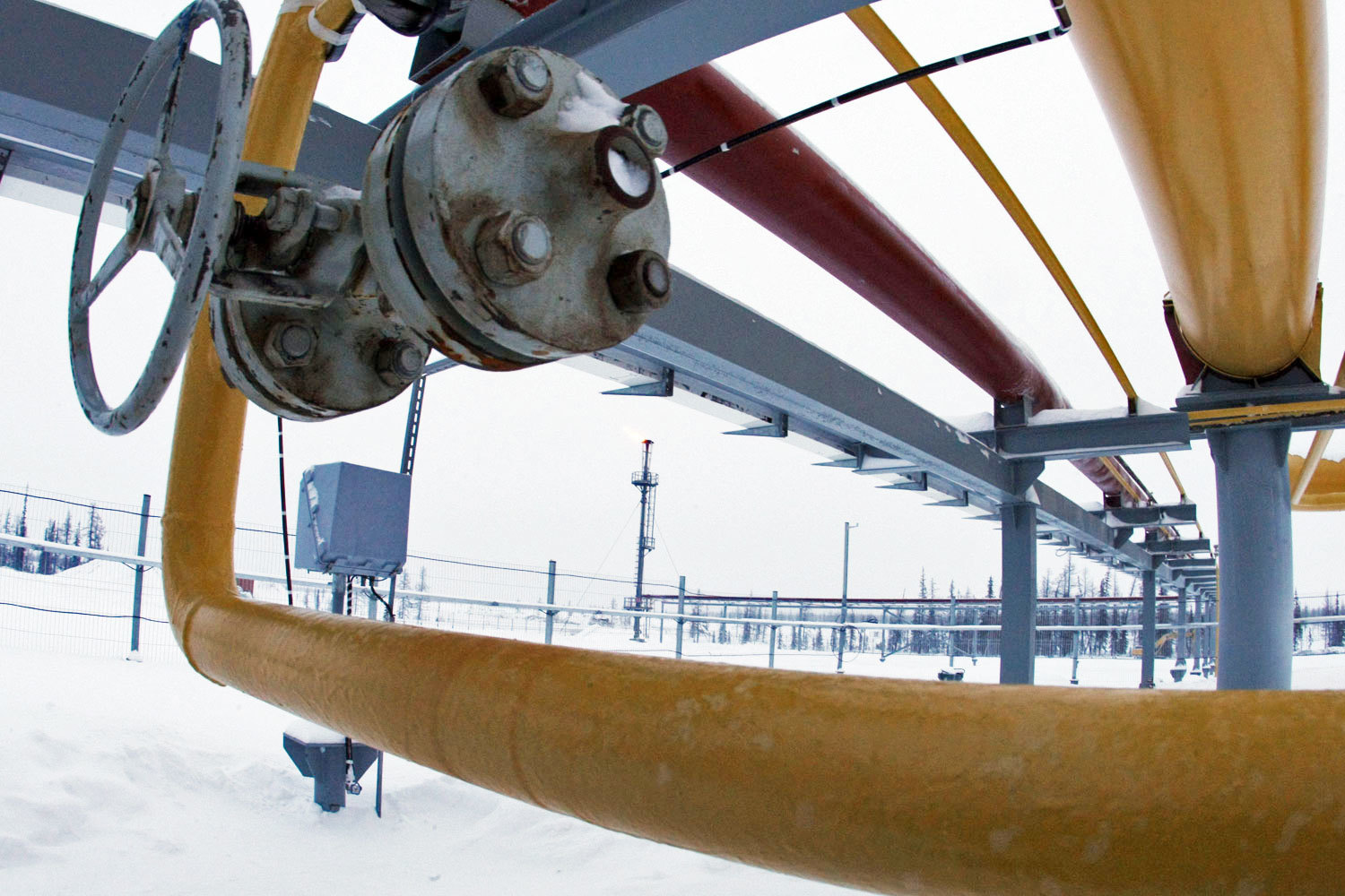 За девять месяцев группа добыла 289,7 млрд куб. м газа (65% от общероссийской добычи, по данным ЦДУ ТЭК)