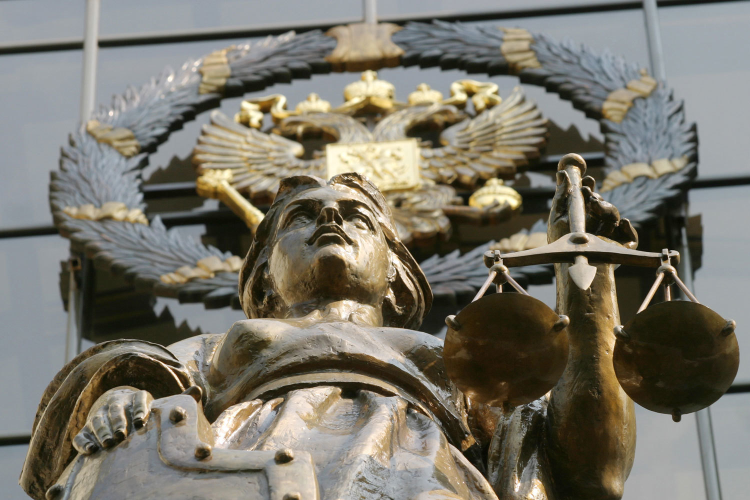 Одним из условий освобождения по УДО законодатель сделал полное или частичное возмещение ущерба