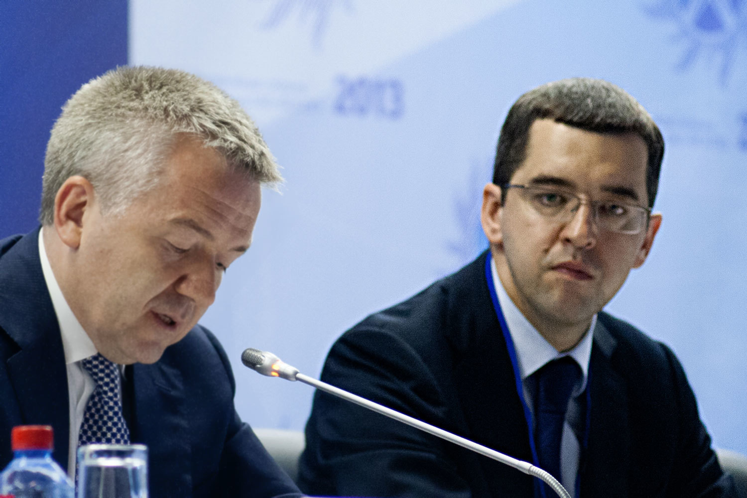 Бывший зампредправления ФСК Андрей Казаченков (справа) назначен первым замгендиректора «Русгидро» Николая Шульгинова