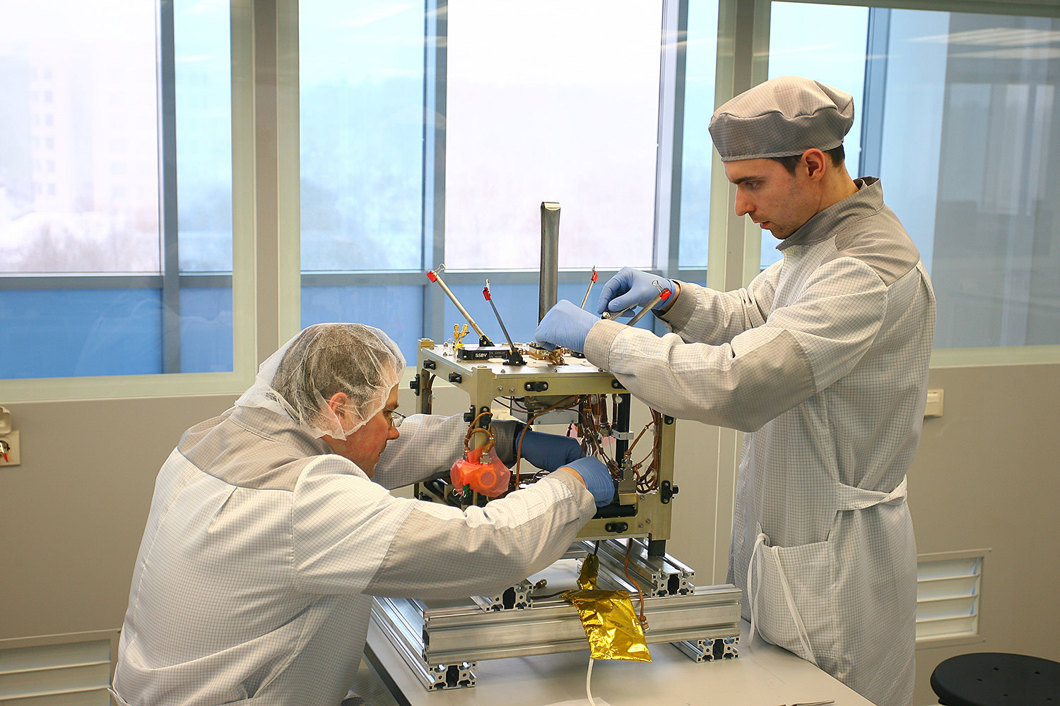 Российская «Даурия аэроспейс» продала два спутника в США