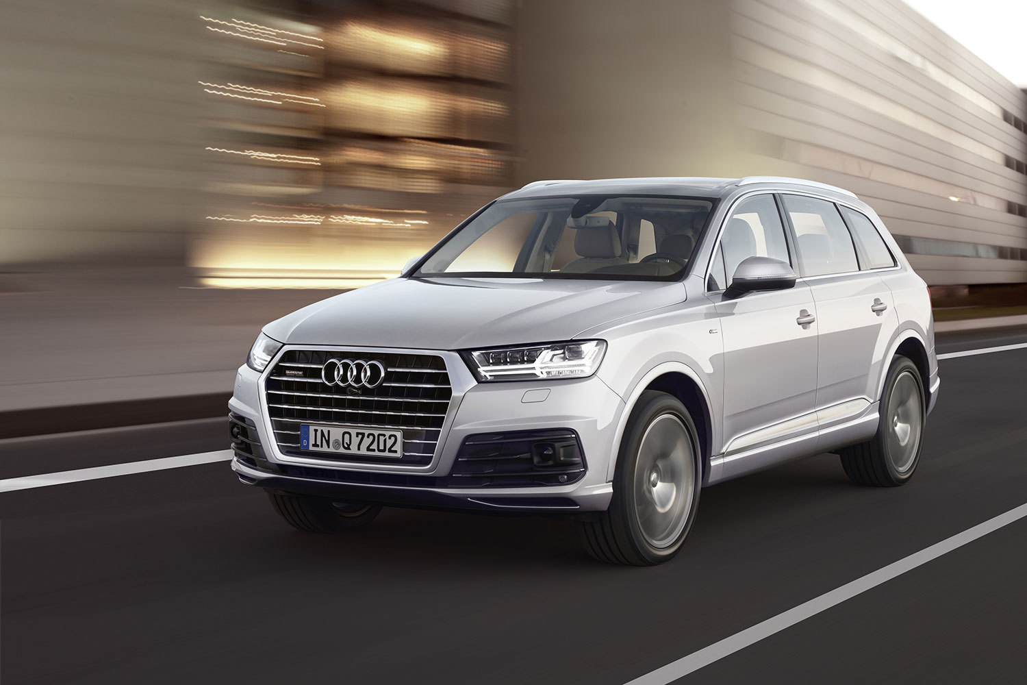 Audi q7 что за машина (93) фото