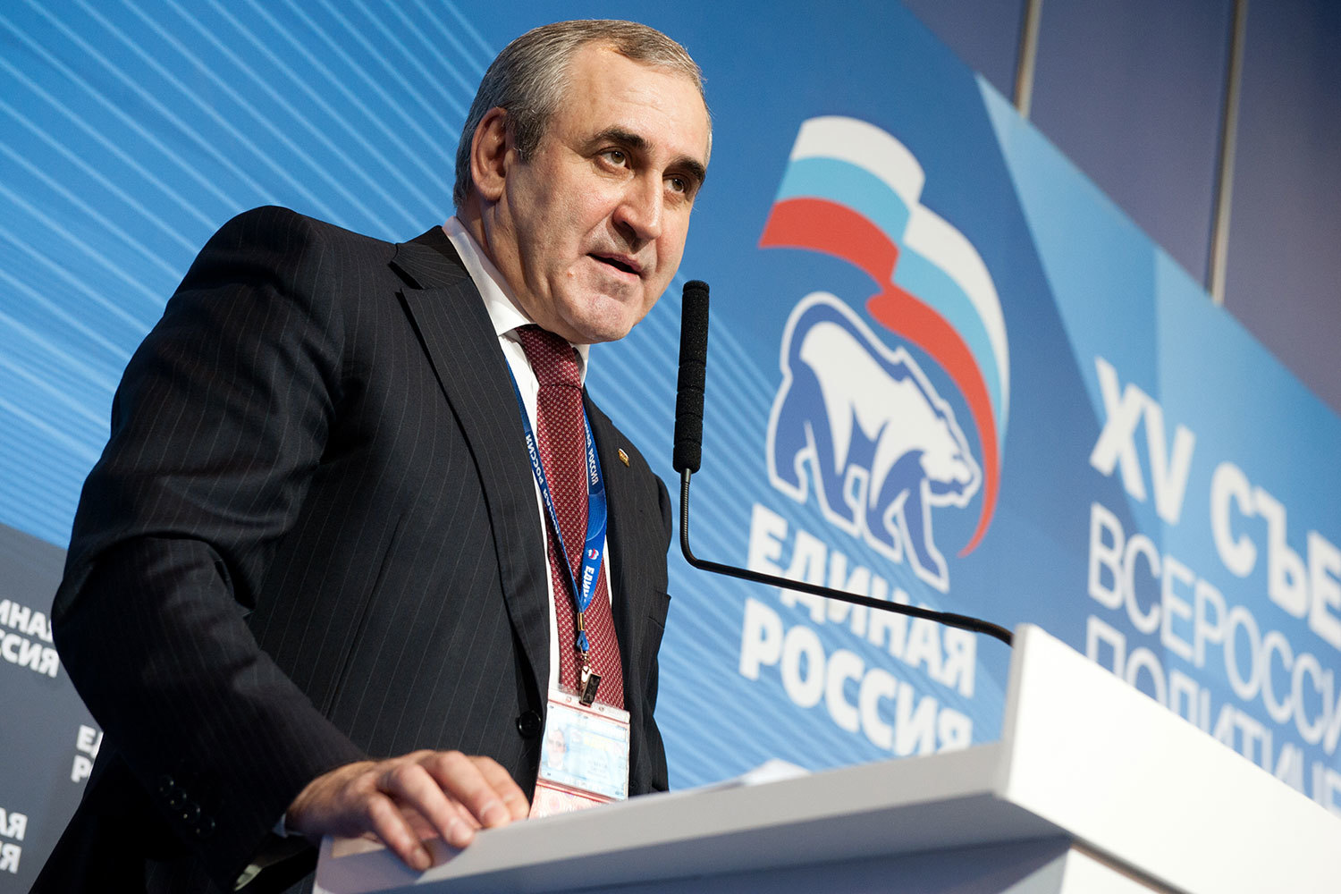 Президиум решил увеличить вдвое число заместителей секретаря генсовета Сергея Неверова (на фото)