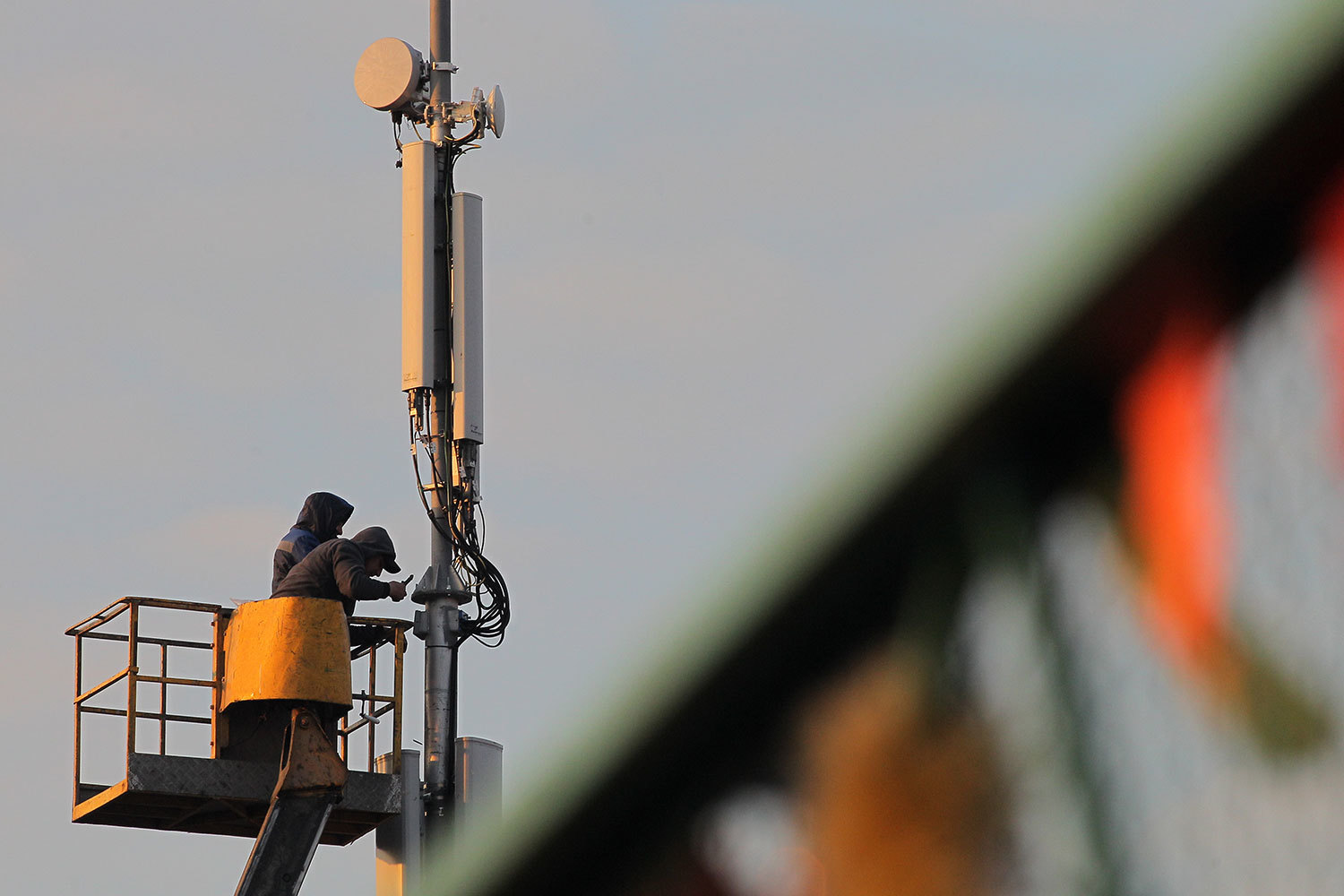 В декабре 2014 г. «Вымпелком» и МТС договорились, что в течение семи лет будут совместно строить и эксплуатировать сети LTE в 36 регионах