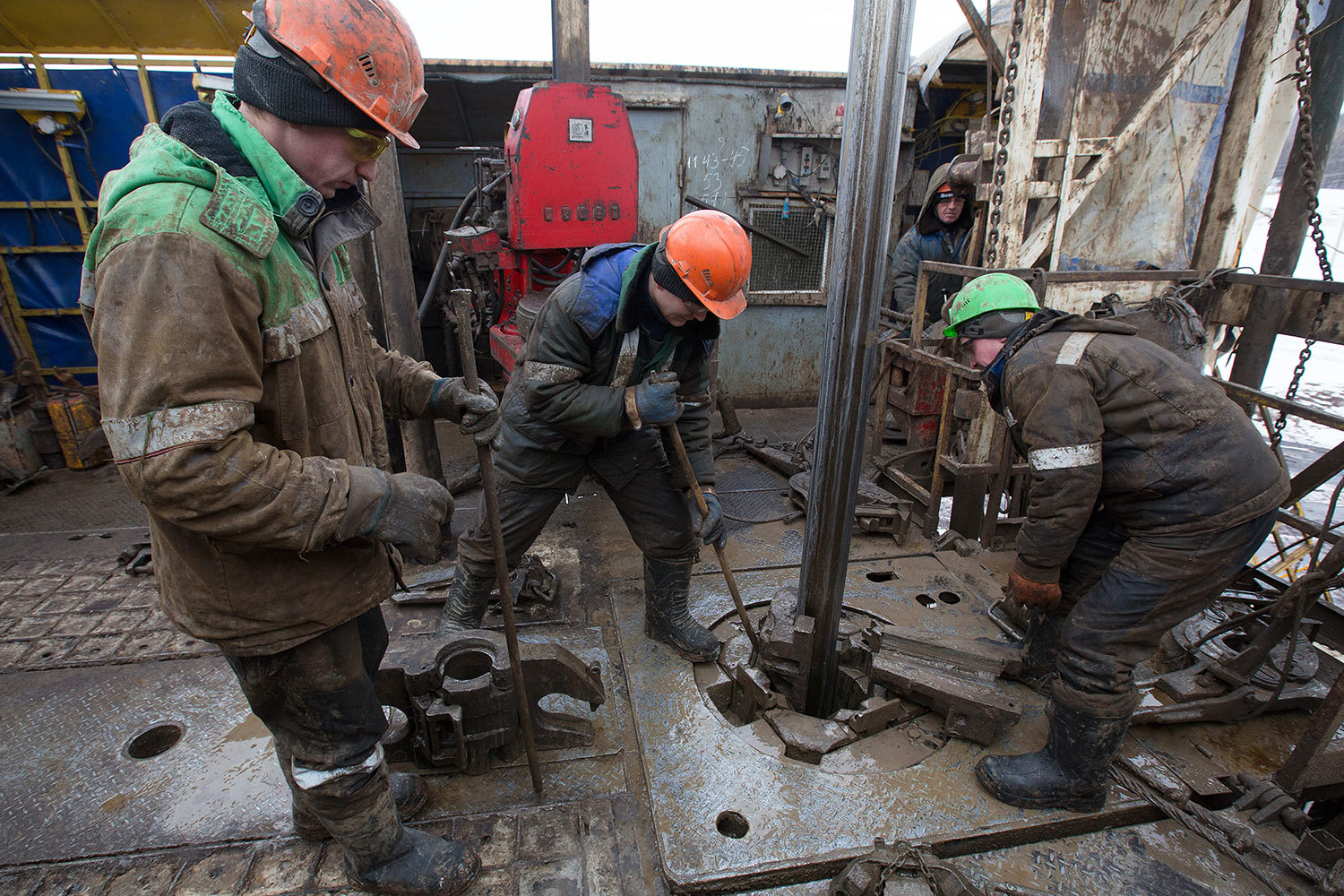 Fitch: Налоги опаснее дешевой нефти для рейтингов российских компаний