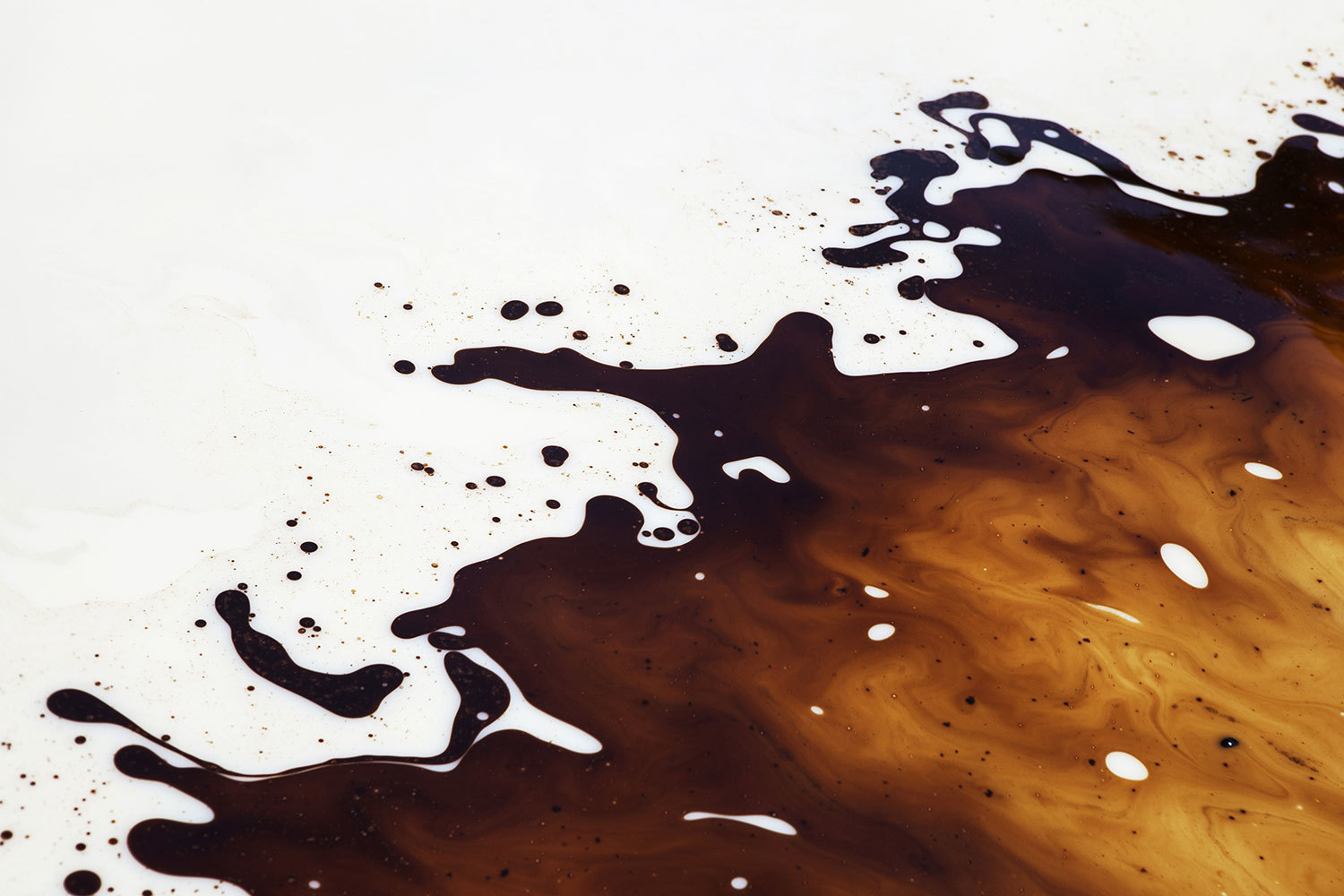 Страны-нефтепроизводители пытаются ограничить рост предложения на мировом рынке