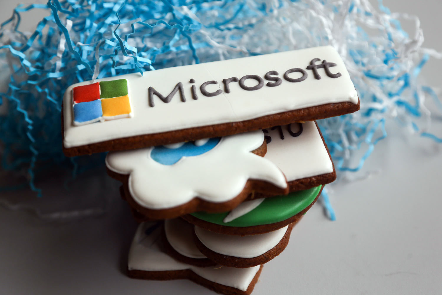 Microsoft стремится стать центром будущего промышленного интернета вещей