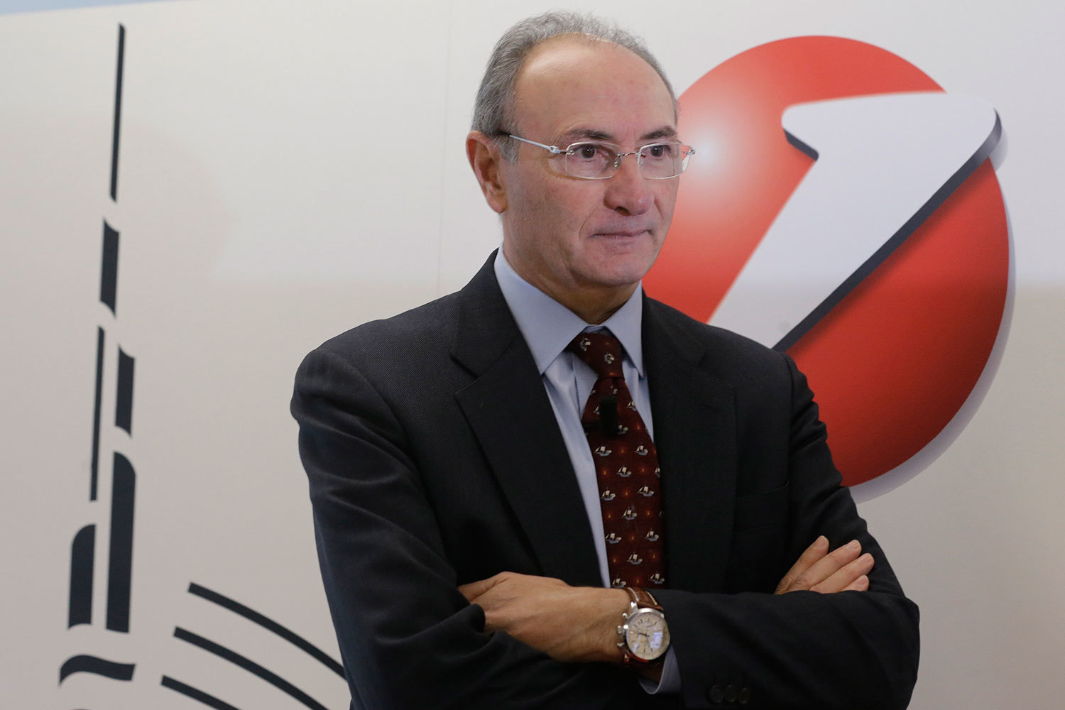 На 24 мая назначено экстренное заседание его совета директоров и «с 90%-ной вероятностью Гиццони придет на него, уже подав в отставку», пишет Reuters с ссылкой на источник