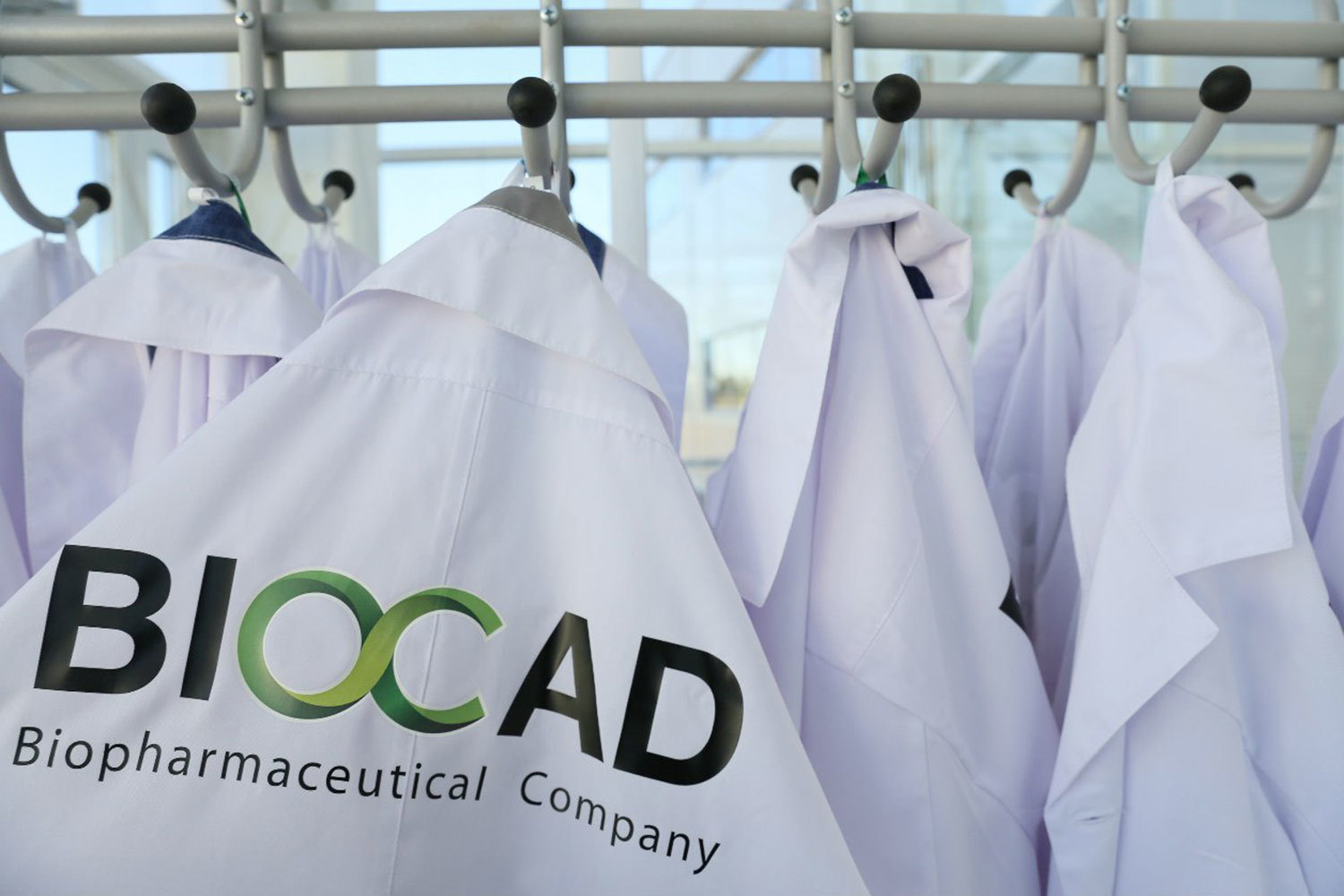 Российский производитель лекарств «Биокад» подал в США иск к Roche