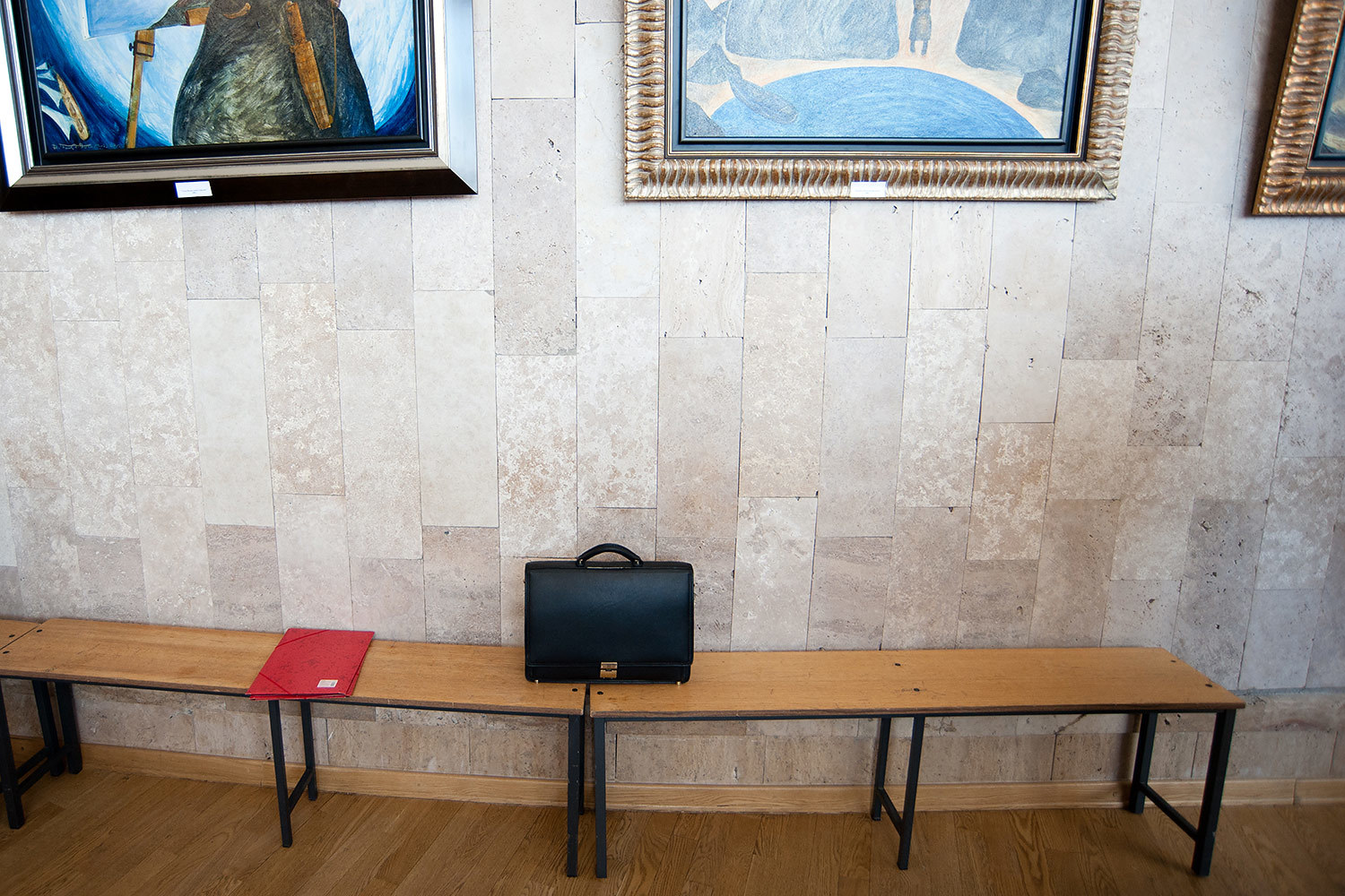 Наряду с увольнением могут быть предусмотрены и иные меры дисциплинарной ответственности