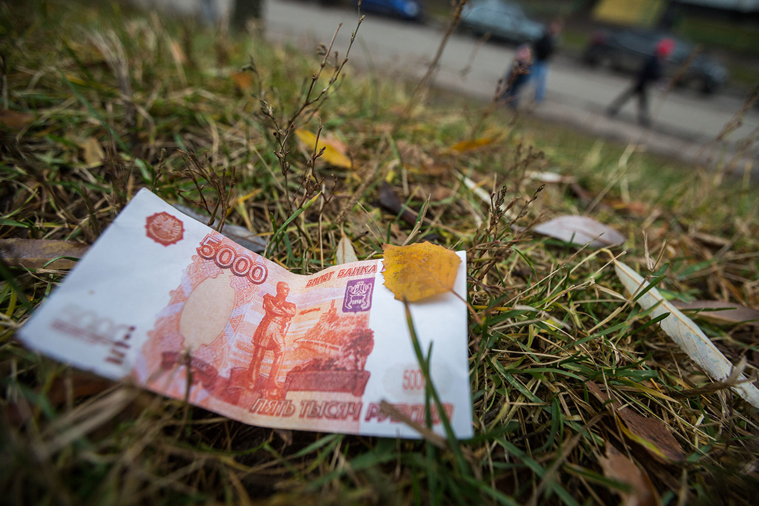 С начала осени регулятор снижает поправочные коэффициенты для нерыночных активов, которые банки закладывают в ЦБ