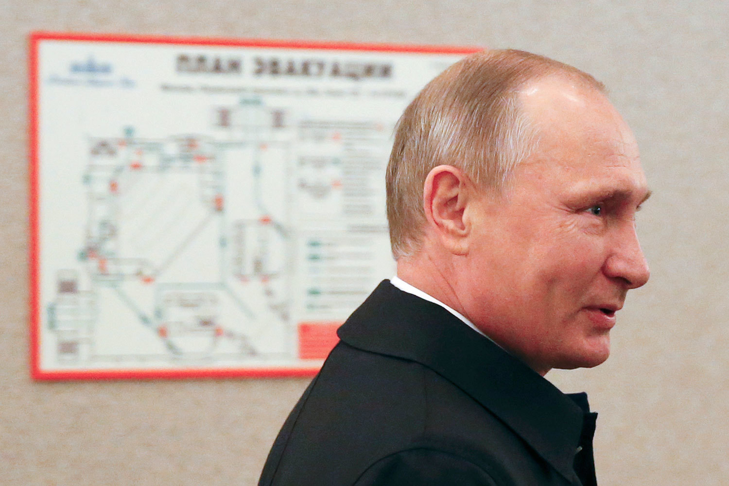 Путин: Результат выборов - это реакция россиян на санкции и угрозы