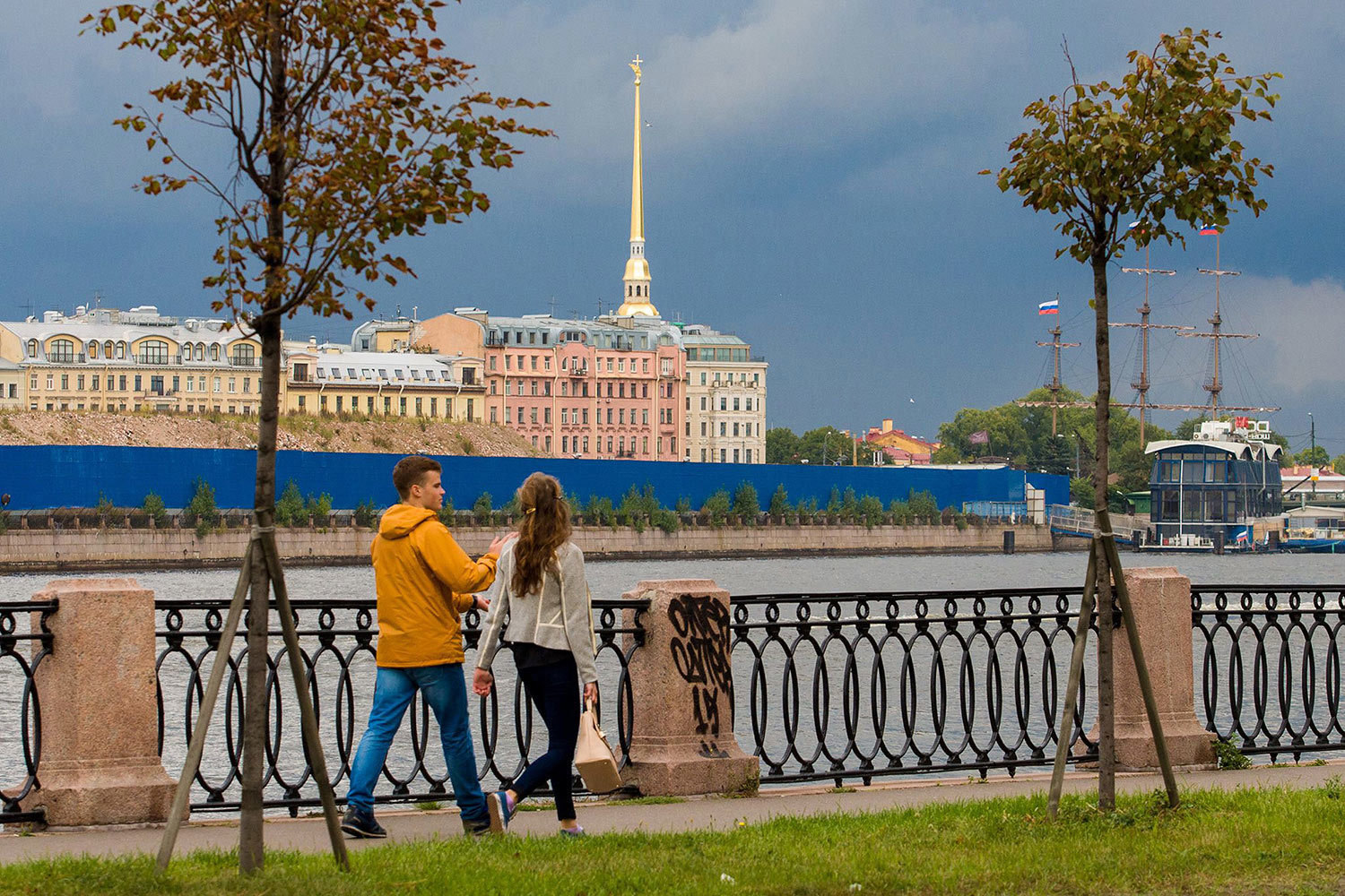 Президент России Владимир Путин пожелал, чтобы судебный квартал расположился на набережной Малой Невы в Петербурге