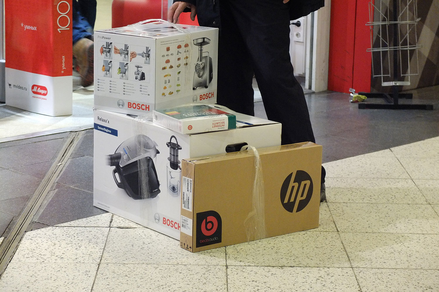 Сейчас доля заказов «М.видео», которые курьеры не привезли вовремя, достигает 2%