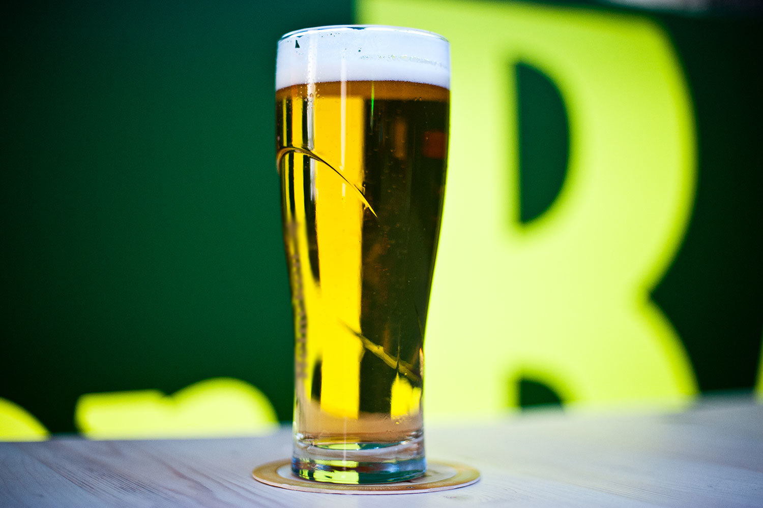 Heineken приобретет 1900 пабов Punch Taverns