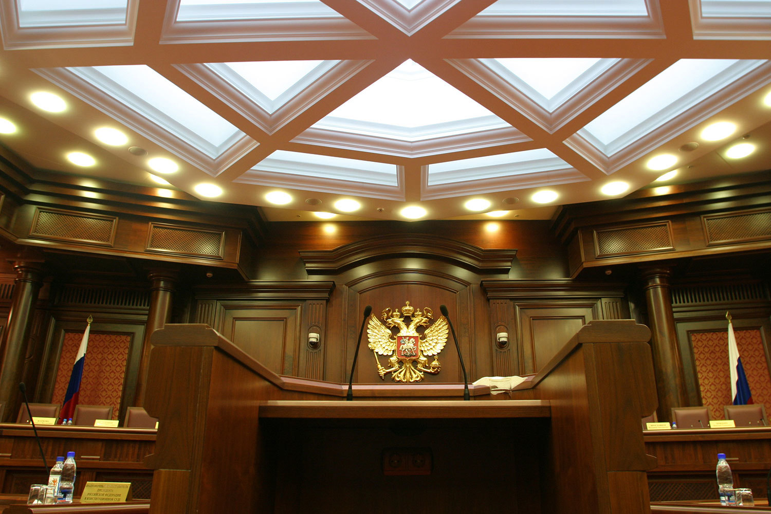 Законопроект, уточняющий полномочия Конституционного суда, был внесен президентом в Госдуму в конце ноября