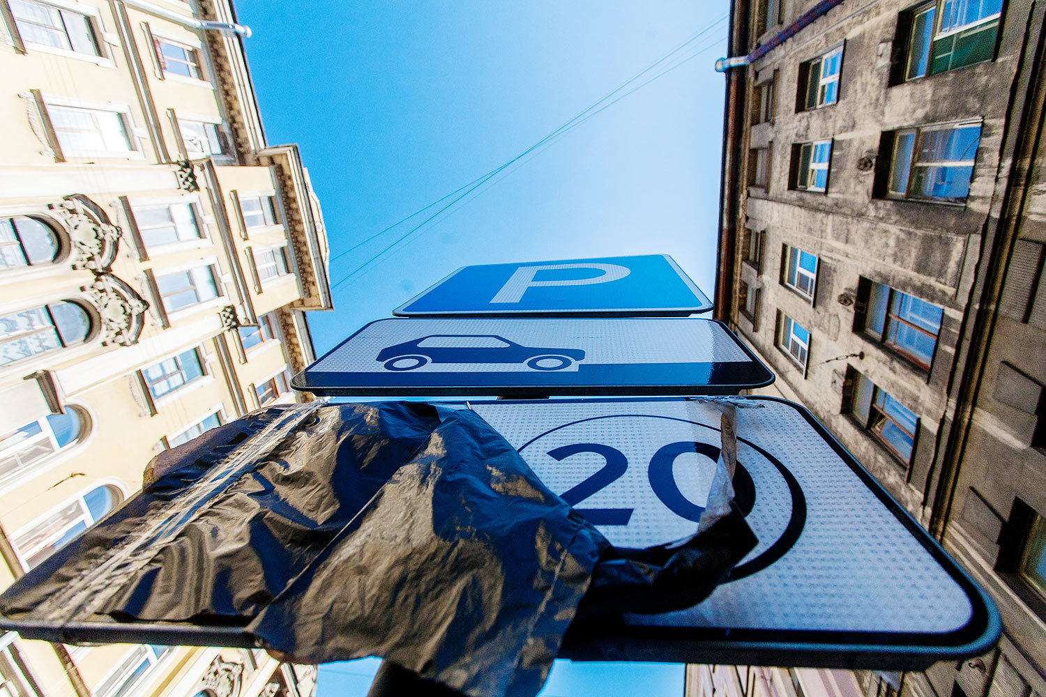 Администрация Петербурга обещает начать штрафовать за неоплату парковки в январе