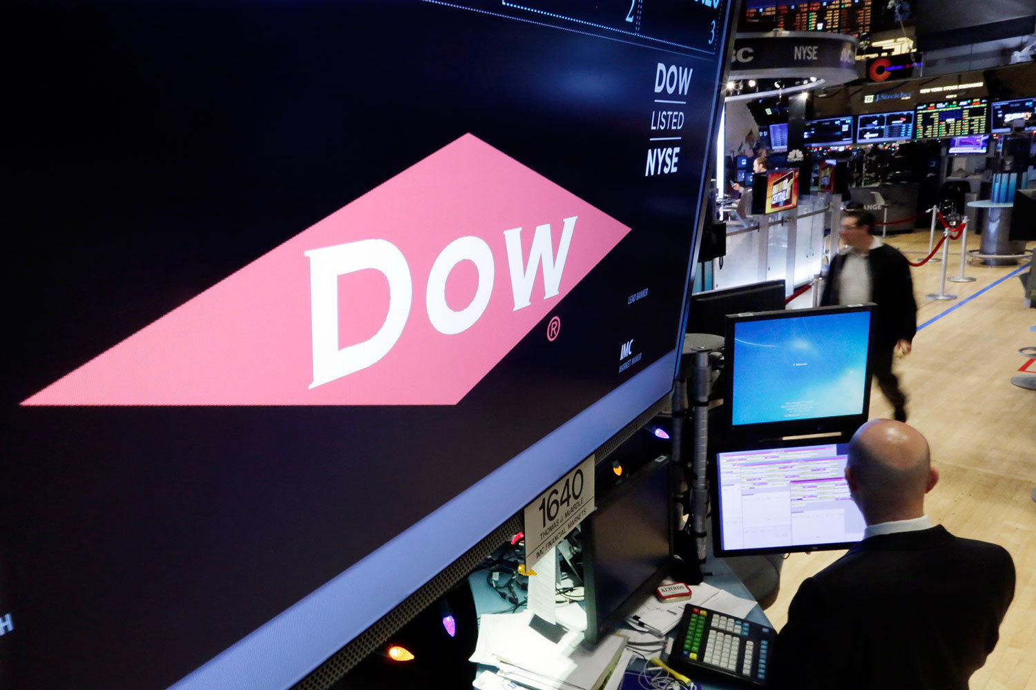 В результате слияния Dow Chemical и DuPont будет создана компания стоимостью $103 млрд.