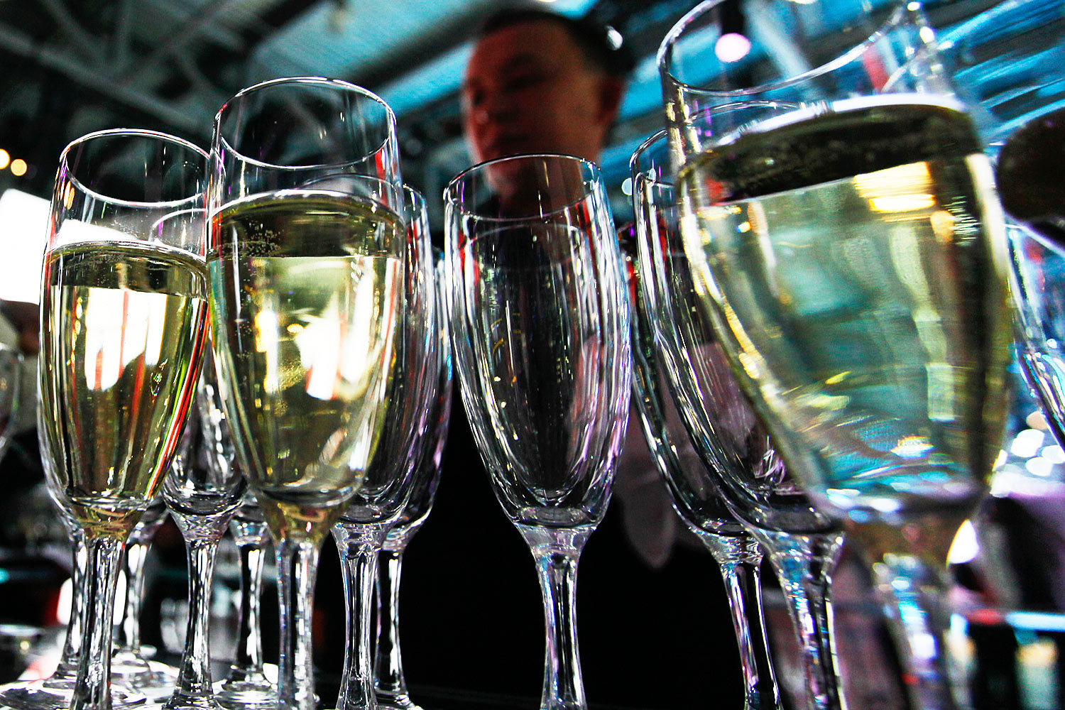 Банк Москвы вновь ищет покупателей на алкогольные активы