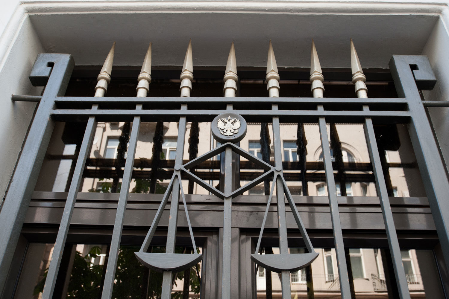 Комиссия правительства по законопроектной деятельности в понедельник отвергла инициативу Верховного суда о введении особого вида госслужбы – судебной службы